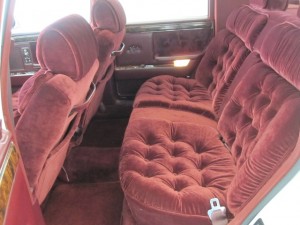 1988-Chrysler-New-Yorker-Landau-All-Original-Miles-15