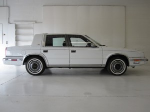 1988-Chrysler-New-Yorker-Landau-All-Original-Miles-22