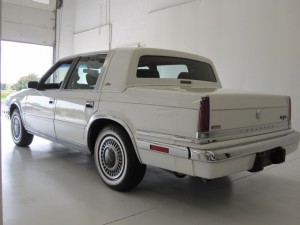 1988-Chrysler-New-Yorker-Landau-All-Original-Miles-6