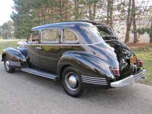 1941-Packard-160-Formal-Sedan-Low-Mileage-All-Original-Classic-34