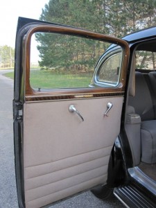 1941-Packard-160-Formal-Sedan-Low-Mileage-All-Original-Classic-9