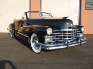 1947-Cadillac-Series-62-Convertible-Exceptional-Restoration-Show-Quality-18