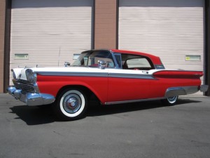 1959-Ford-Fairlane-500-Skyliner-Retractable-Hardtop-Show-Winner-Red-7