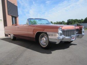 1965-Cadillac-Deville-Convertible-Low-Miles-Original-Paint11