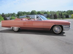 1965-Cadillac-Deville-Convertible-Low-Miles-Original-Paint12