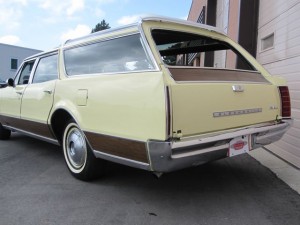 1967-Oldsmobile-Vista-Cruiser-Original-Station-Wagon-woody07