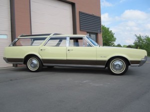 1967-Oldsmobile-Vista-Cruiser-Original-Station-Wagon-woody16