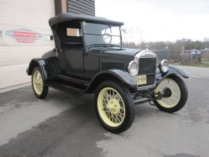 1927 FORD MODEL T ROADSTER - 3