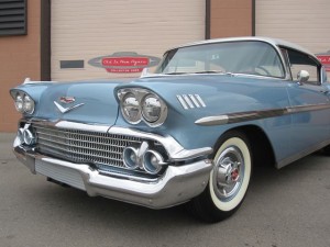 1958-Chevrolet-Impala-2-door-sports-coupe-excellent-original - 03