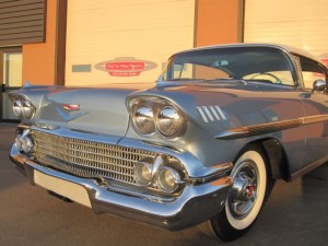 1958-Chevrolet-Impala-2-door-sports-coupe-excellent-original - 04