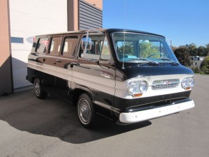 1964-Chevrolet-Corvair-Greenbrier-van-nine-passenger-six-door-original-low-miles  - 04