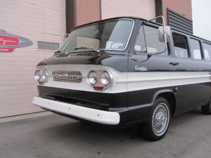 1964-Chevrolet-Corvair-Greenbrier-van-nine-passenger-six-door-original-low-miles  - 11