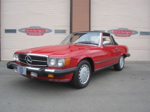 1989-Mercedes-Benz-560sl-Roadster-Conevrtible-all-original-low-mileage - 02