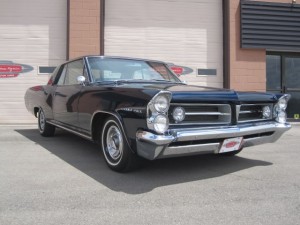 1963-Pontiac-Gran-Prix-Low-Mileage-All-Original02