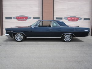 1963-Pontiac-Gran-Prix-Low-Mileage-All-Original08