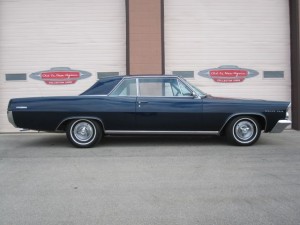 1963-Pontiac-Gran-Prix-Low-Mileage-All-Original09