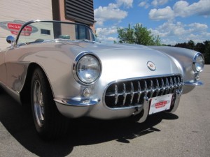 1957-Chevrolet-Corvette-Fuel-Injected-Resto-Mod06