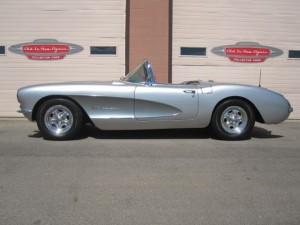 1957-Chevrolet-Corvette-Fuel-Injected-Resto-Mod09