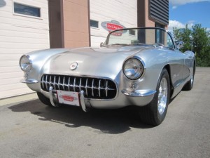 1957-Chevrolet-Corvette-Fuel-Injected-Resto-Mod15