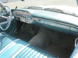 1962-Ford-Galaxie-500-Sunliner-Convertible12
