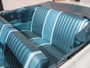 1962-Ford-Galaxie-500-Sunliner-Convertible18
