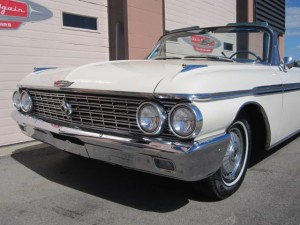 1962-Ford-Galaxie-500-Sunliner-Convertible30