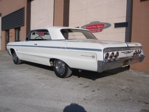 1964-Chevrolet-Impala-SS07