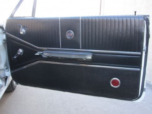 1964-Chevrolet-Impala-SS21