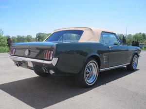 1966 Ford Mustang08
