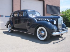1940-Packard-Super-8-160-Touring-Sedan-Full-Classic - 05