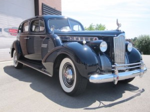 1940-Packard-Super-8-160-Touring-Sedan-Full-Classic - 06