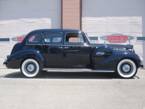 1940-Packard-Super-8-160-Touring-Sedan-Full-Classic - 07