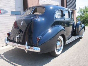 1940-Packard-Super-8-160-Touring-Sedan-Full-Classic - 09