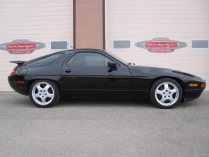 1990 Porsche 928 GT Web - 04