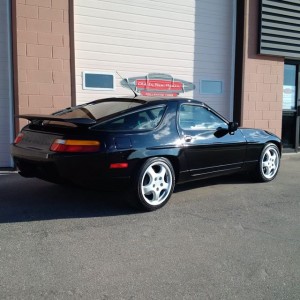 1990 Porsche 928 GT Web - 39