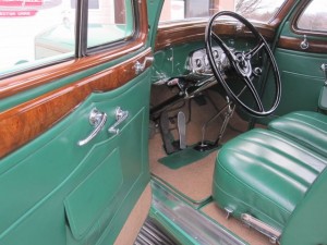 1934 Pierce Arrow 17