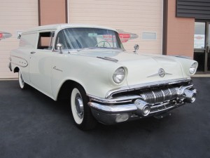 1957 Pontiac Pathfinder Sedan Delivery - 5