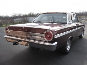 1964 Ford Fairlane - 11