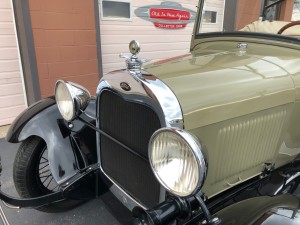 20 - 1928 Ford Model A Roadster