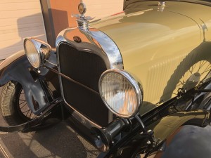 36 - 1928 Ford Model A Roadster