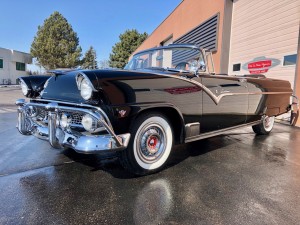 1955_ford_sunliner_5