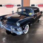 1955_ford_sunliner_3