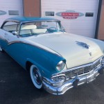 1956 Ford Fairlane Victoria - 2