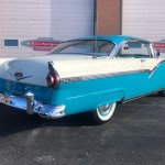 1956 Ford Fairlane Victoria - 4