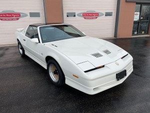 1989 Pontiac Firebird GTA - 1