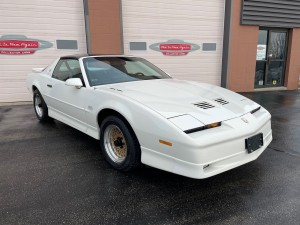 1989 Pontiac Firebird GTA - 3