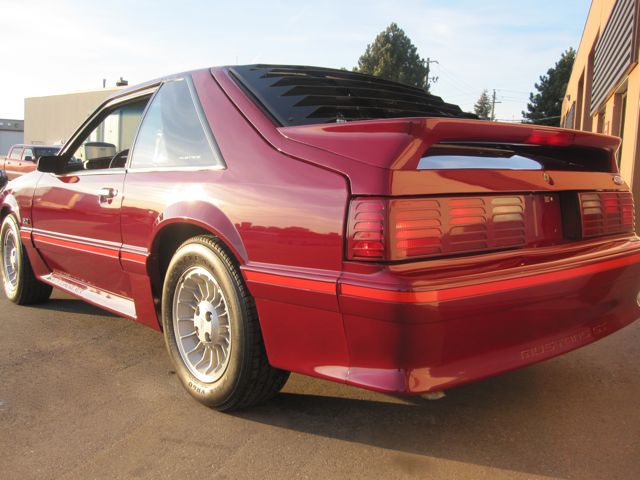 1987 Ford mustang gas mileage
